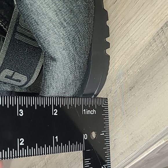 NEW UGG Space Slider Indoor/Outdoor Shoes - Picture 9 of 9